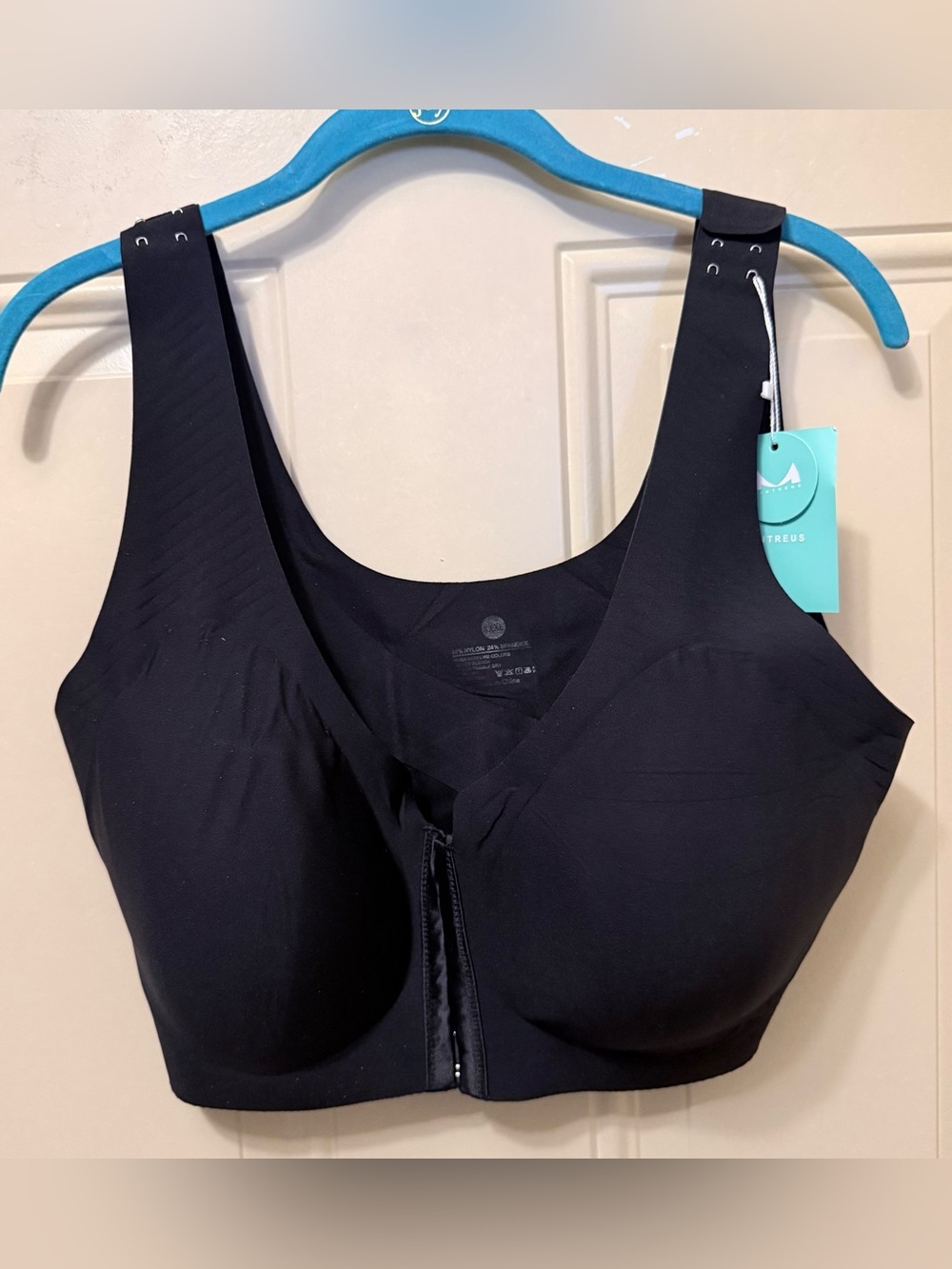 Mintreus Front Hook Bra No Wire Adjustable Straps Size XXXL Removable Pads